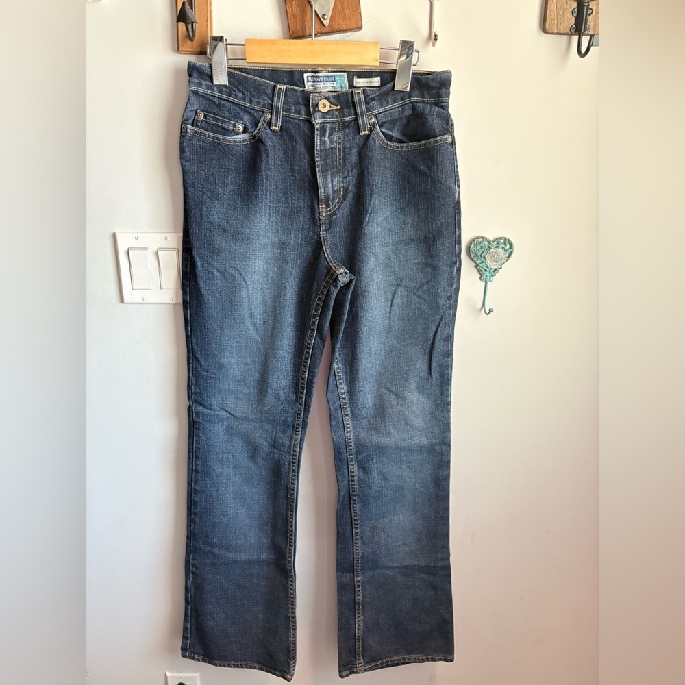 Old Navy Women's Straight Leg Jeans in Dark Blue
